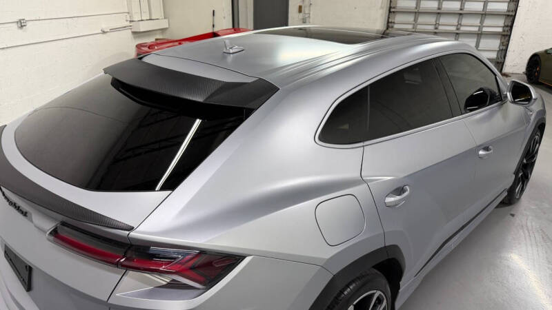 2022 Lamborghini Urus