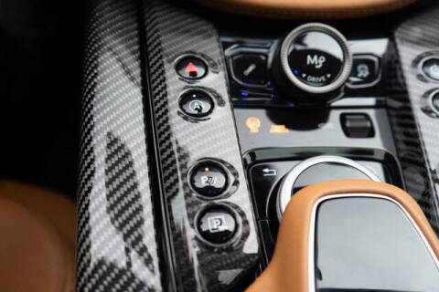 2024 Aston Martin DBX 707