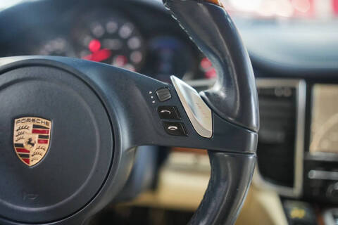 2011 Porsche Panamera