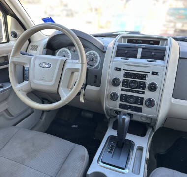 2009 Ford Escape XLT