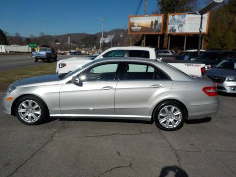 2013 Mercedes-Benz E-Class for sale at EAST MAIN AUTO SALES in Sylva NC