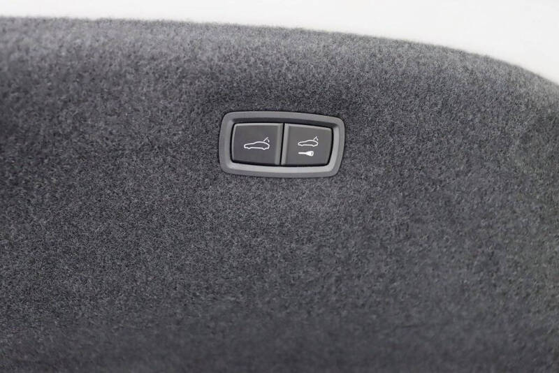 2024 Porsche Taycan 4S