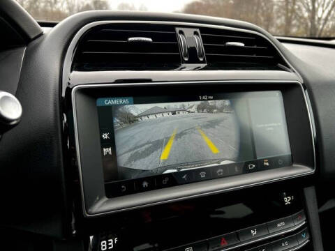 2020 Jaguar F-PACE 25t Premium