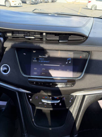 2017 Cadillac XT5 Platinum