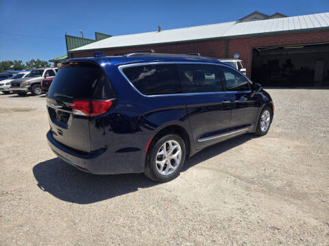 2017 Chrysler Pacifica Touring Plus