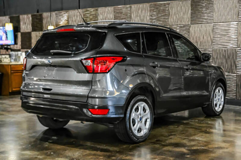 2019 Ford Escape S