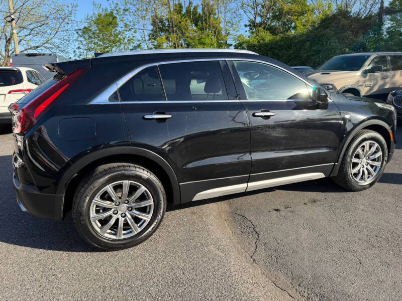 2019 Cadillac XT4 Premium Luxury