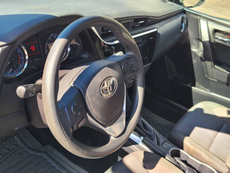 2017 Toyota Corolla LE