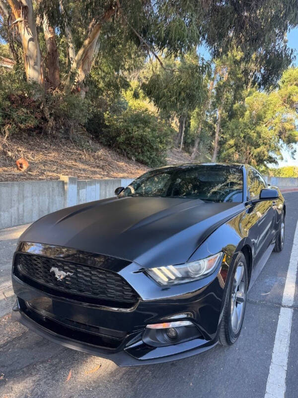 2016 Ford Mustang V6