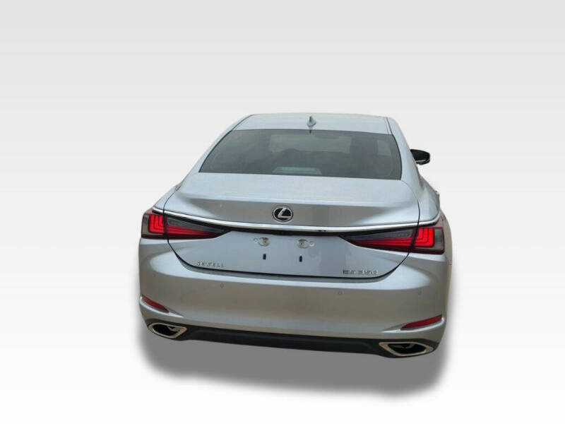 2024 Lexus ES 350