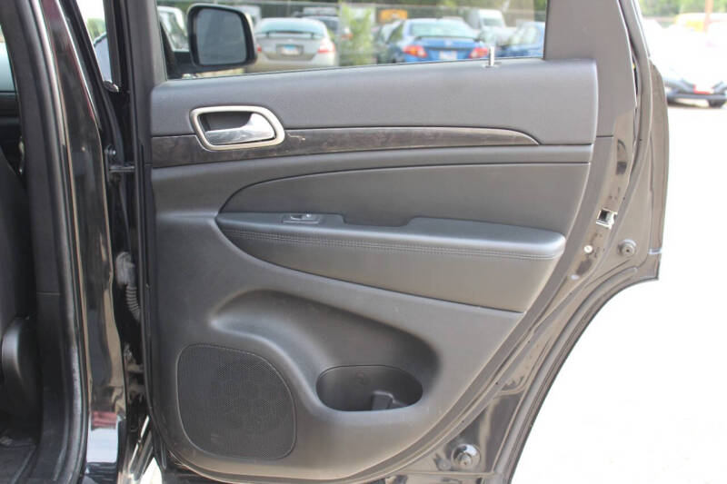 2012 Jeep Grand Cherokee Laredo X