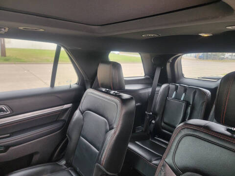 2018 Ford Explorer Sport