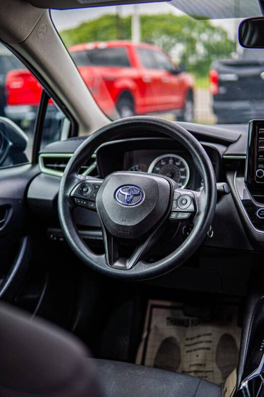 2022 Toyota Corolla LE