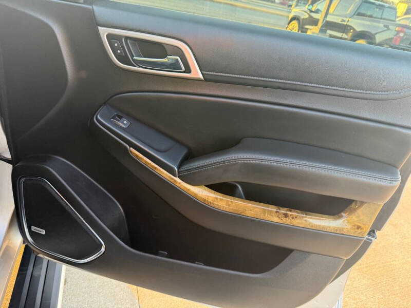 2017 GMC Yukon Denali