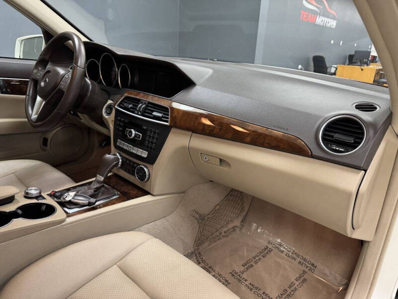 2012 Mercedes-Benz C-Class