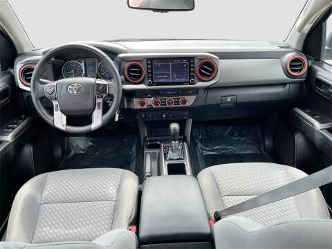 2021 Toyota Tacoma SR5 V6