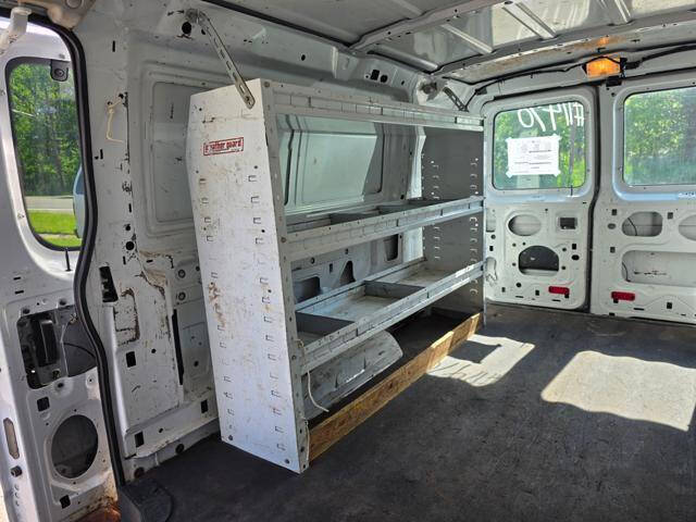 2011 Ford E-Series E-350 SD