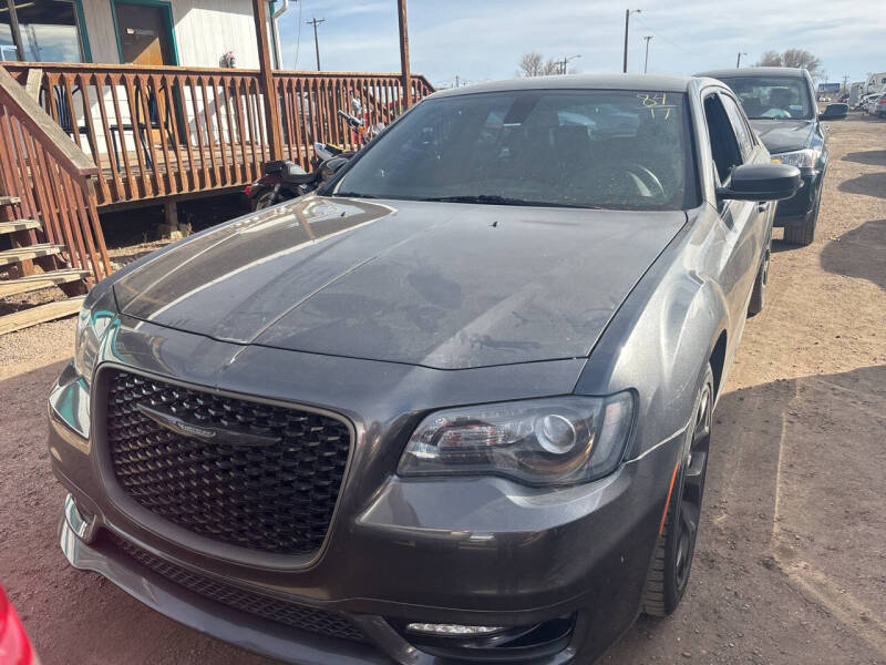 2017 Chrysler 300 S's photo