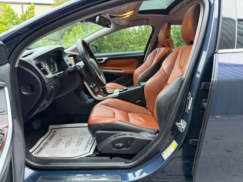 2014 Volvo S60 T5 Platinum