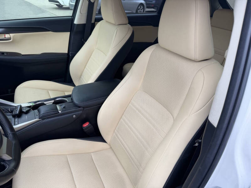 2021 Lexus NX 300h