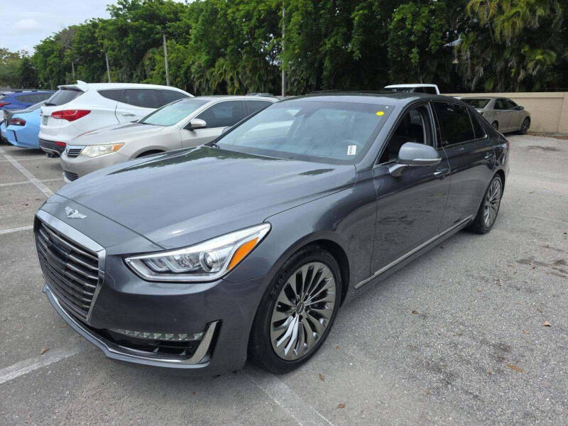 2017 Genesis G90