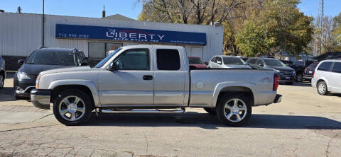 2004 Chevrolet Silverado 1500 LS