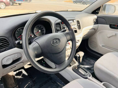 2010 Hyundai Accent GS