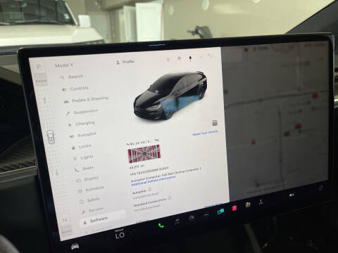 2022 Tesla Model X Plaid
