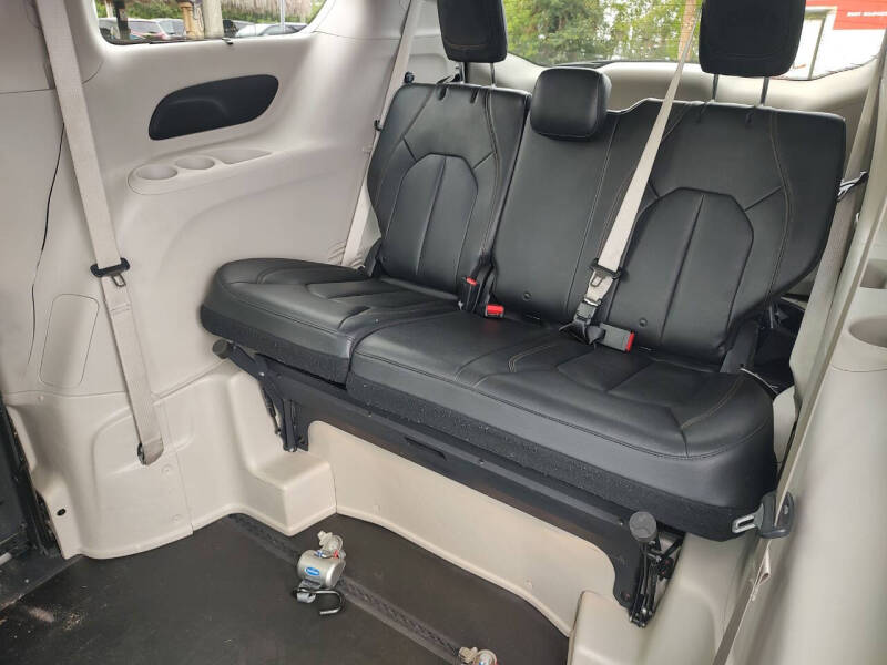 2019 Chrysler Pacifica Touring L