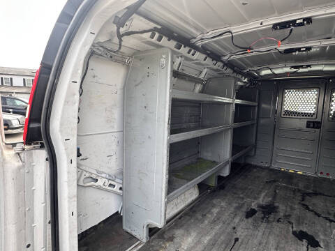 2017 Chevrolet Express 2500