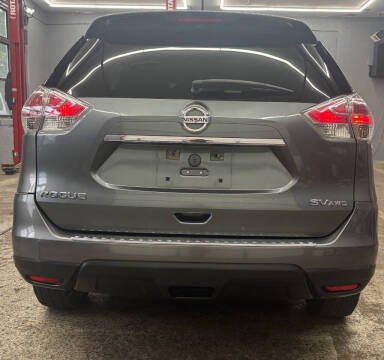 2015 Nissan Rogue SV
