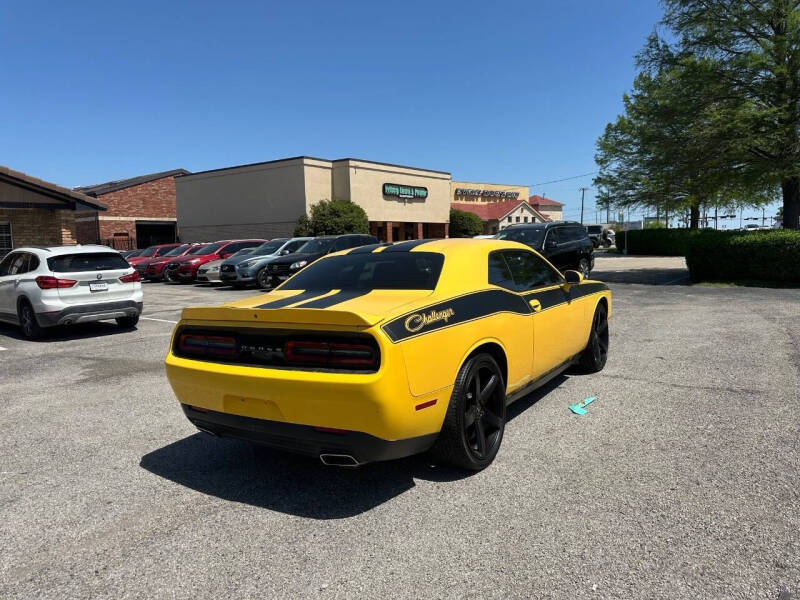 2018 Dodge Challenger SXT