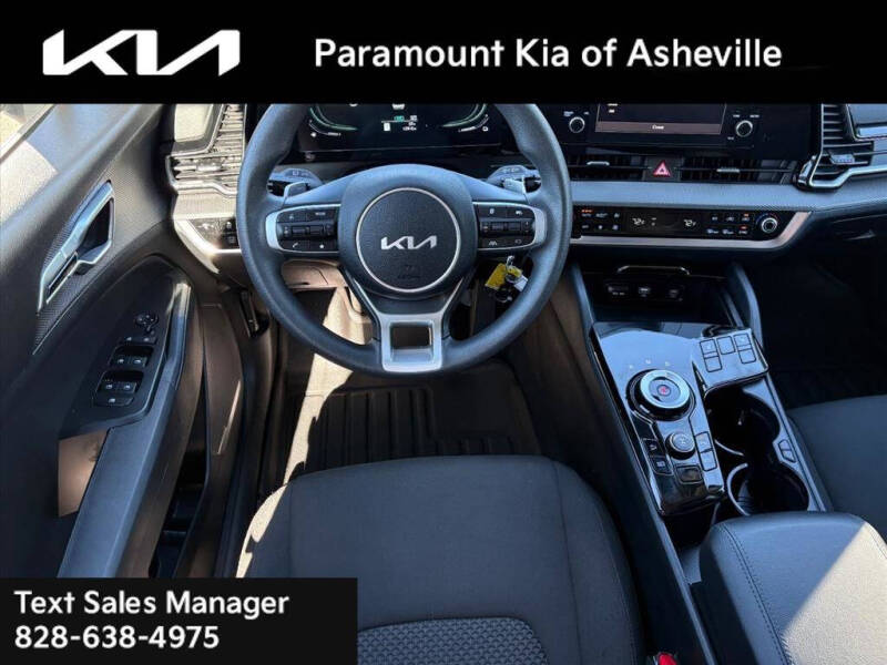 2023 Kia Sportage Hybrid LX