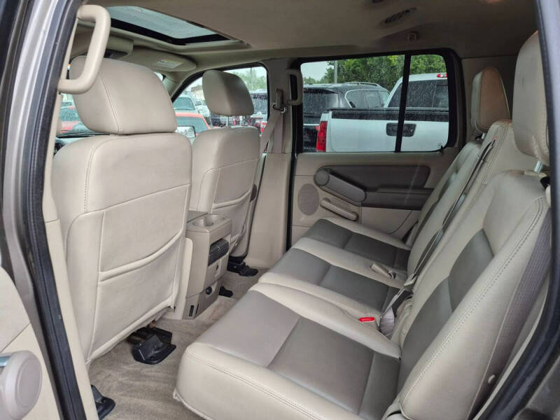 2006 Ford Explorer XLT