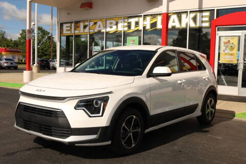 2025 Kia Niro LX