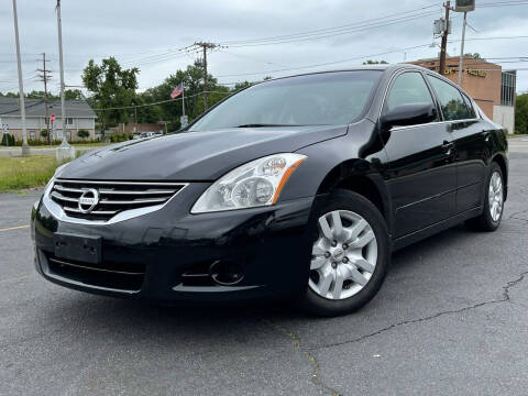 2011 Nissan Altima for sale at MAGIC AUTO SALES in Little Ferry NJ