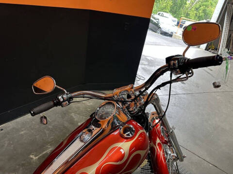 2001 Harley-Davidson® FXSTDI - Softail® Deuce I