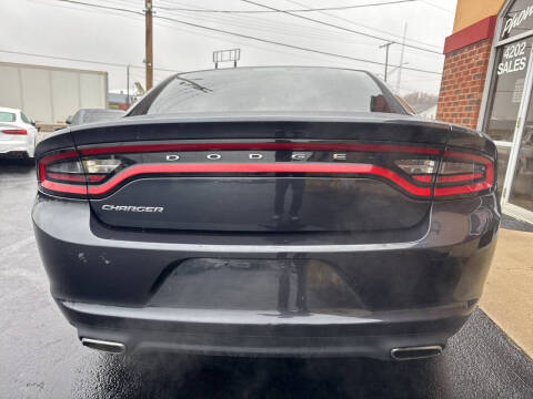 2016 Dodge Charger SE