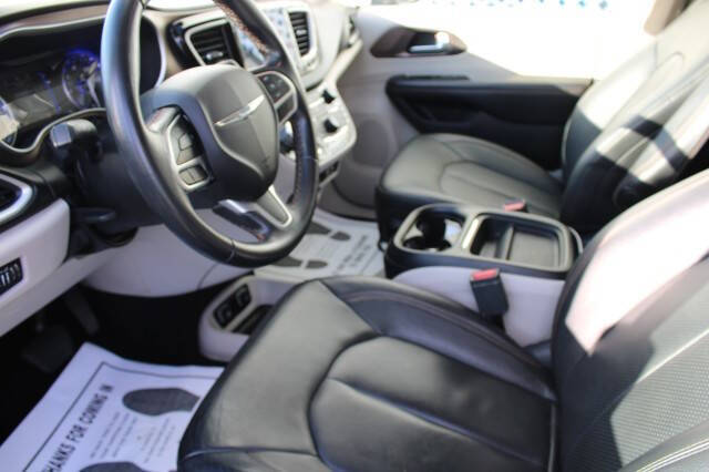 2018 Chrysler Pacifica Touring L