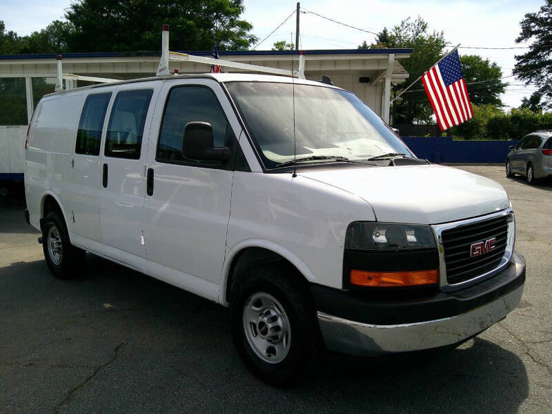 2019 GMC Savana 2500