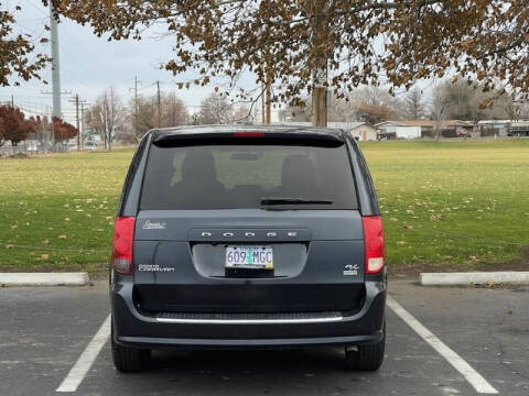 2014 Dodge Grand Caravan R/T