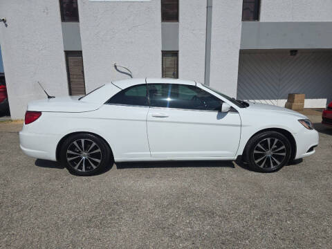 2011 Chrysler 200 S
