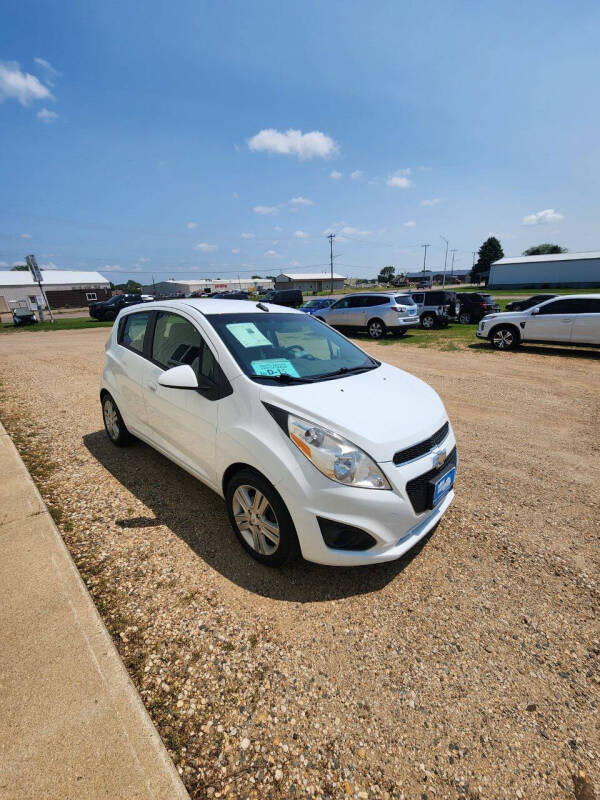 Used 2014 Chevrolet Spark 1LT with VIN KL8CD6S94EC405003 for sale in Madison, SD