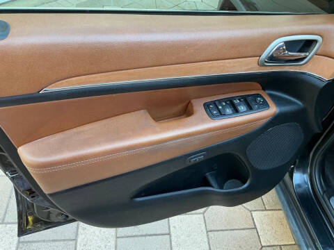 2011 Jeep Grand Cherokee Overland