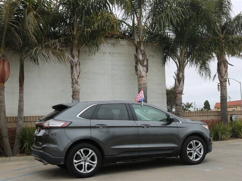 2017 Ford Edge Titanium
