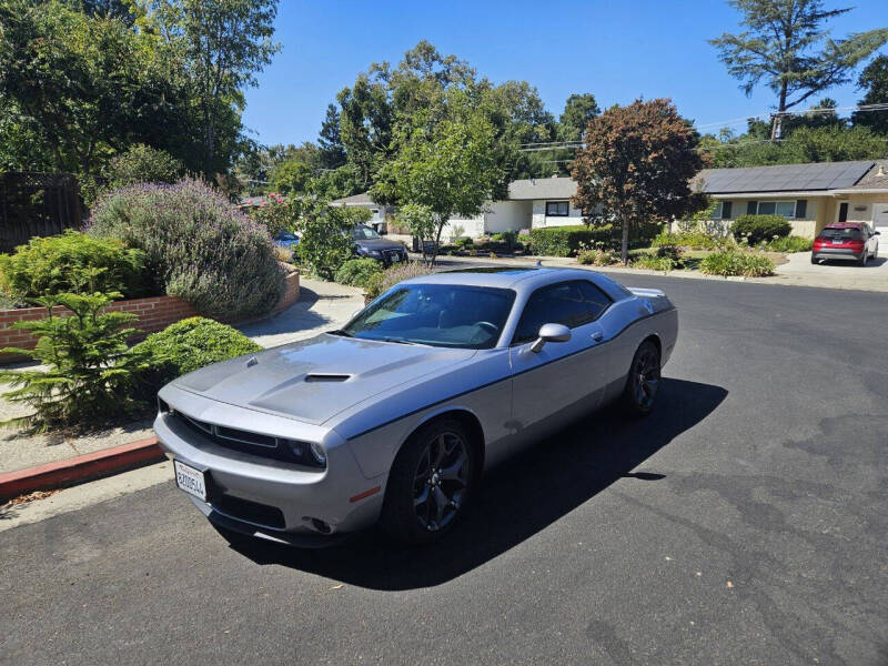 Image 4 of 2018 Dodge Challenger SXT Plus