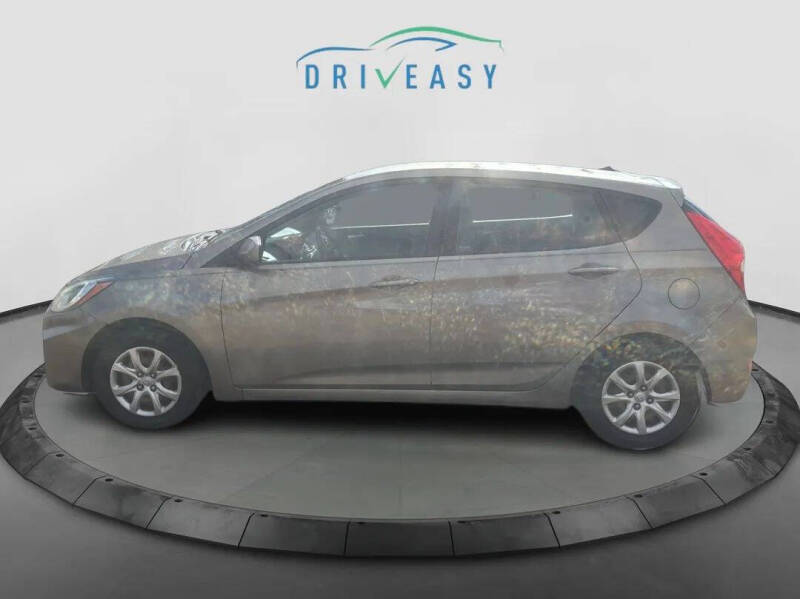 2012 Hyundai Accent GS