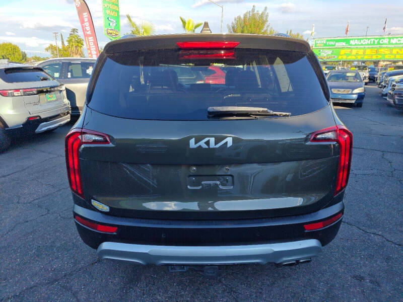2022 Kia Telluride S