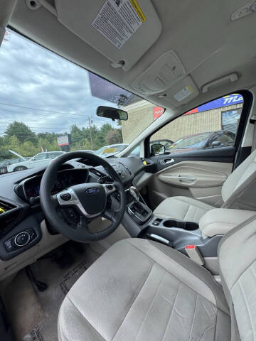 2015 Ford C-MAX Hybrid SE