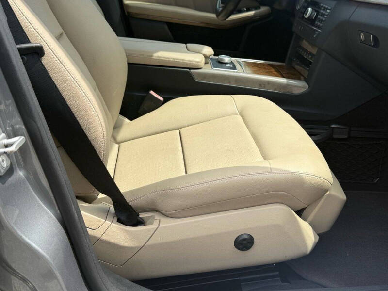 2010 Mercedes-Benz E-Class